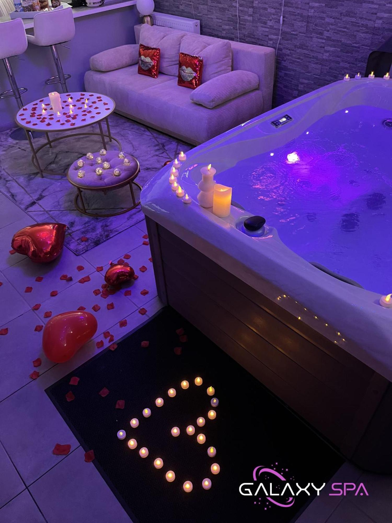 Galaxy Spa - Suite Mercure Jacuzzi Privatif Champigneulles ภายนอก รูปภาพ